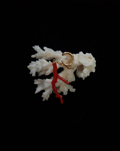 Red coral earcuff