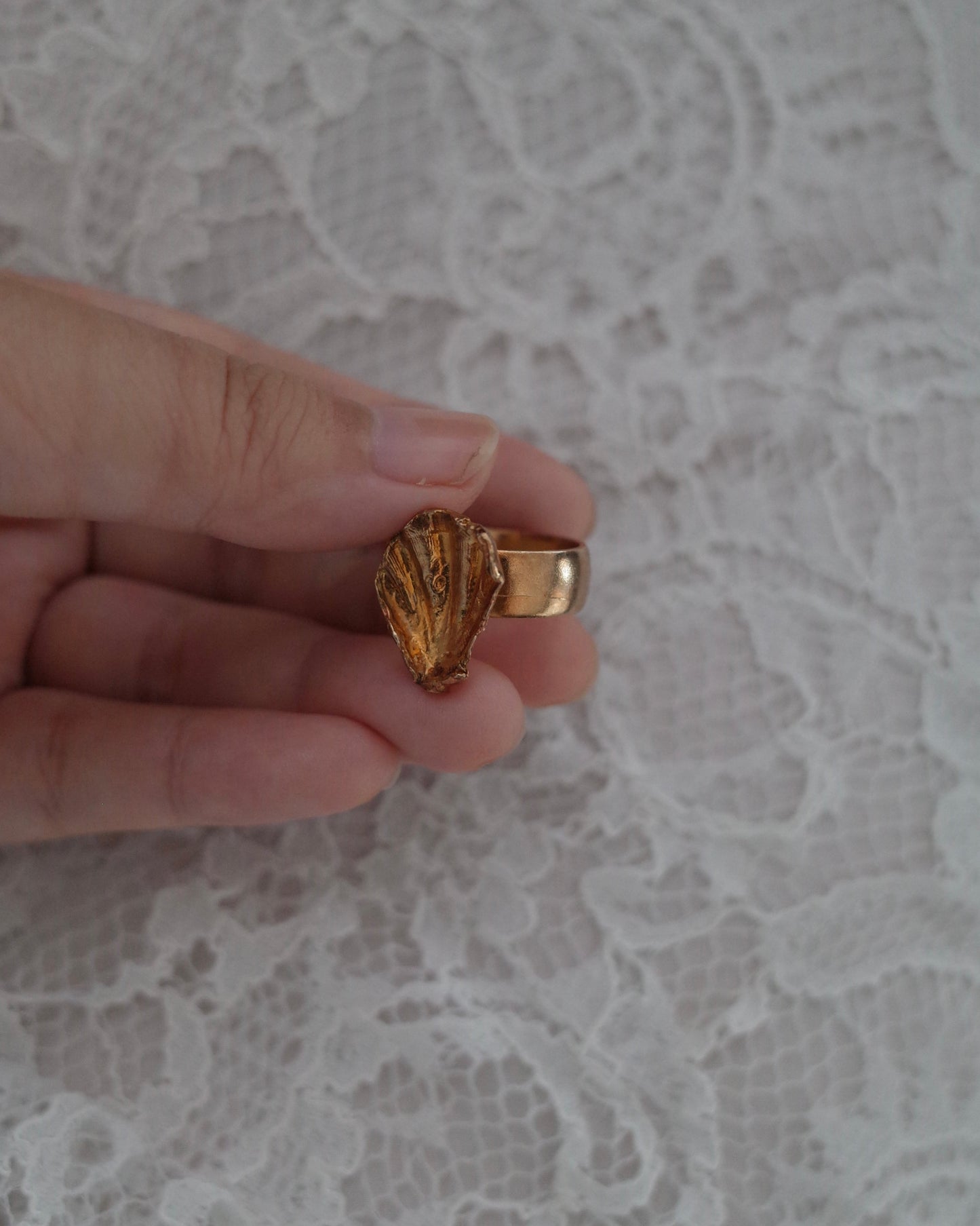 Memory of seashell ring