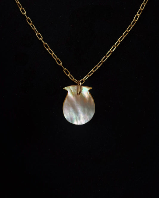Mother of pearl chain necklace