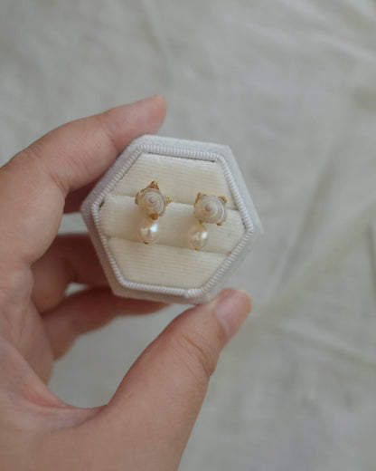 White seashell pearl pierce