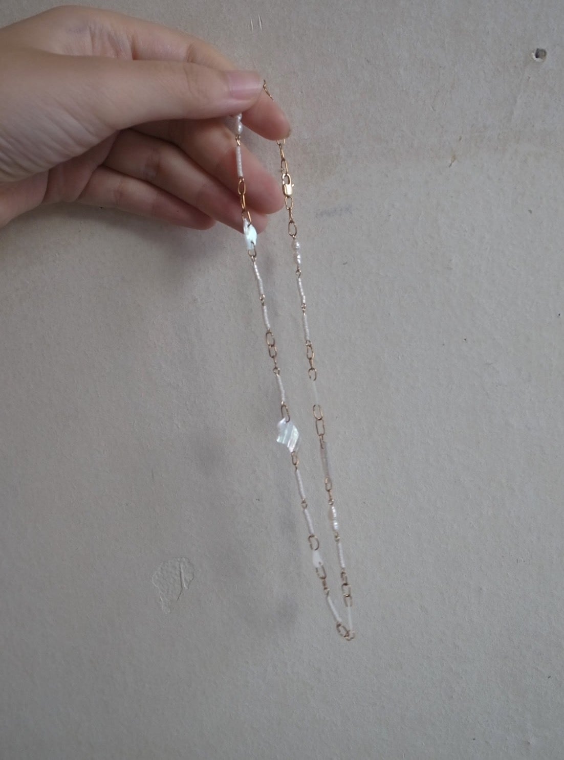 White seashell necklace