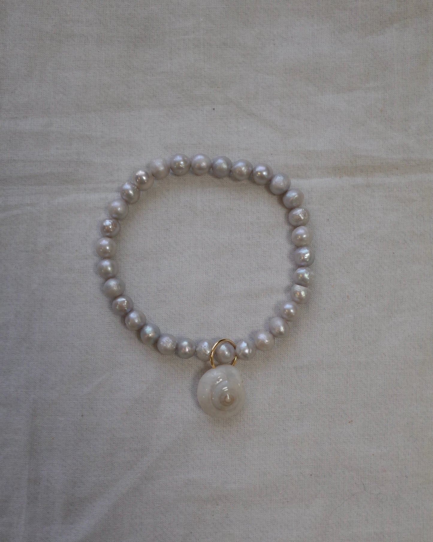 Pearl and seashell bracelet