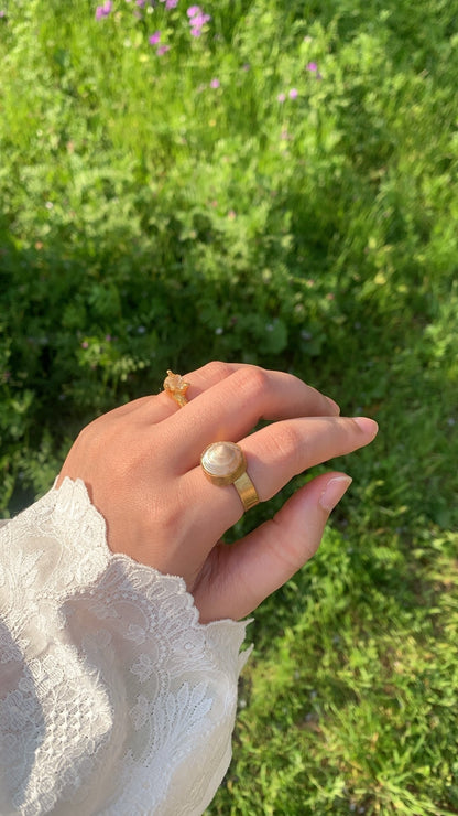 fragment of glass ring 3