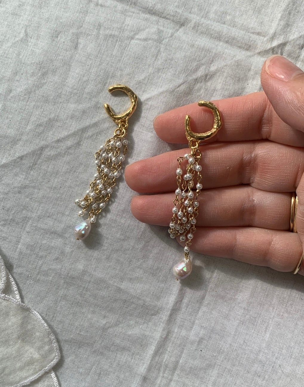 Pearl volume earcuff