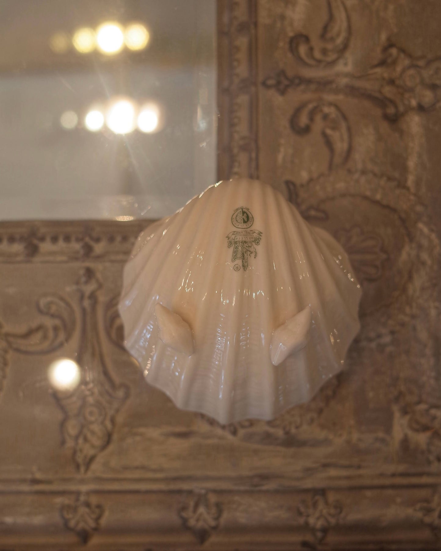 BELLEEK Seashell tray