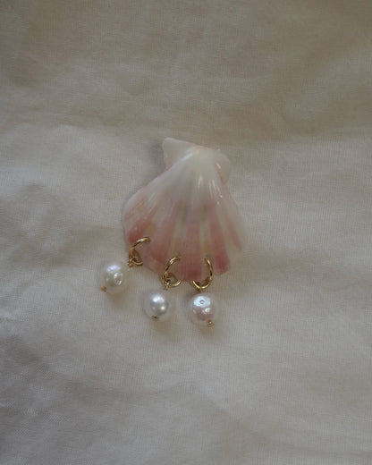 Pink seashell pierce