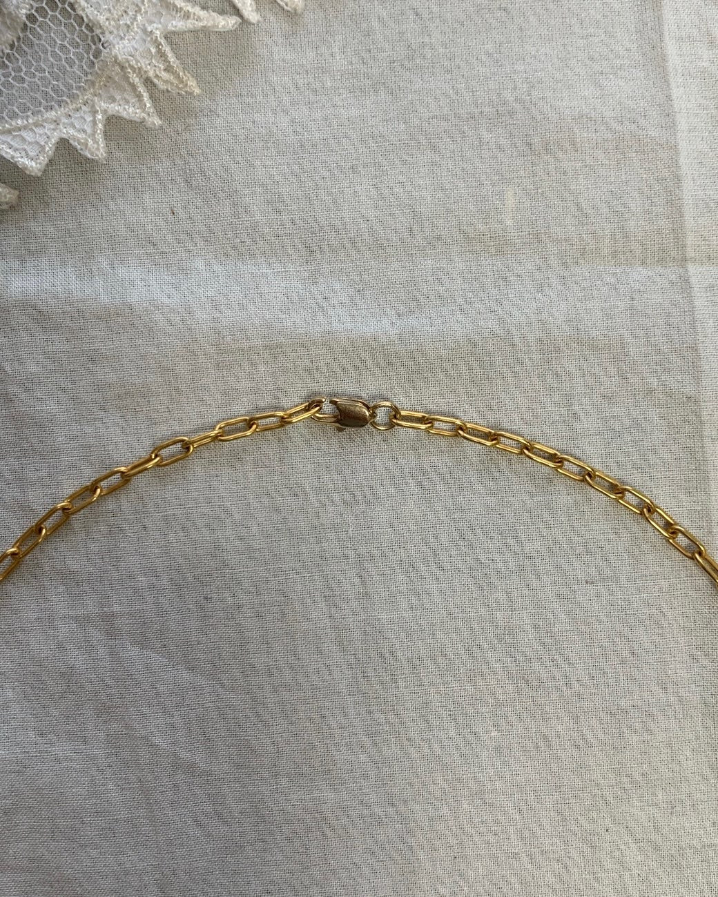 White seashell necklace 4